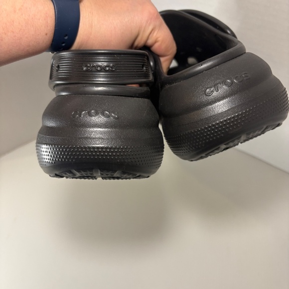 Crocs Classic Crush Clog Black Men 6 Women\'s 8 Slip On Platform Sandals 207521